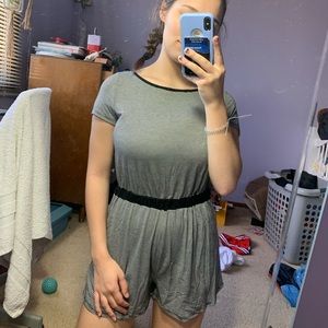 🌸🌸Striped romper🌸🌸